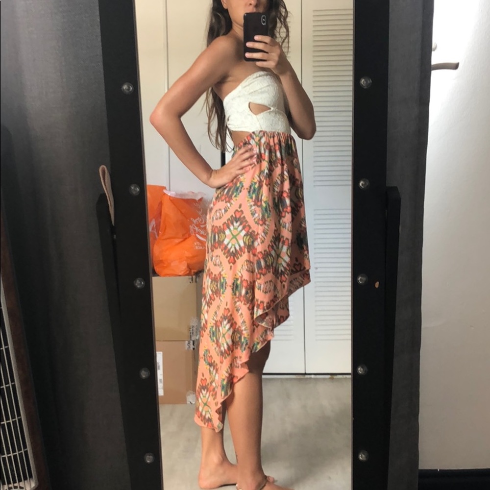 Dress - Picture 2 of 5